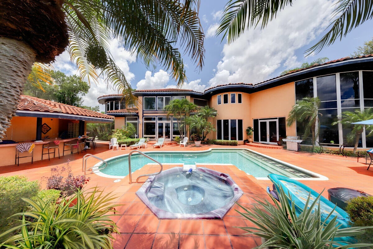 house-view-at-Tikvah-Lake-Recovery-2-1